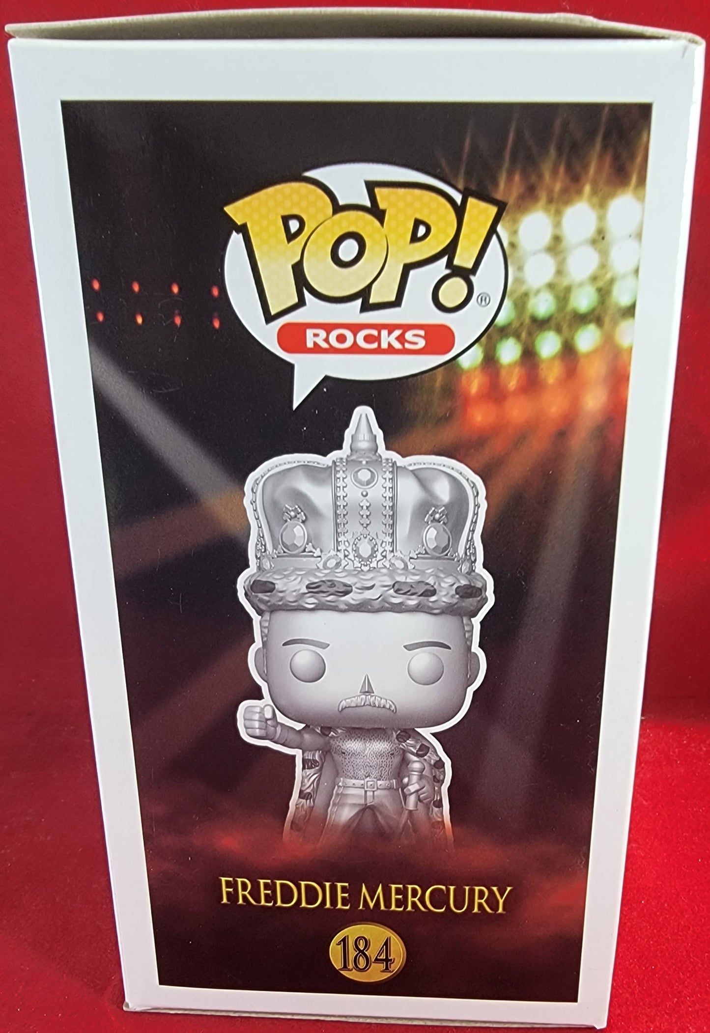 Freddie mercury hot topic exclusive funko # 184 (nib)
brand new silver metallic mercury from band queen. pop has Freddie in his king outfit covered in silver. pop has a few lite scratches on the plastic and will be shipped in a compatible pop protector.