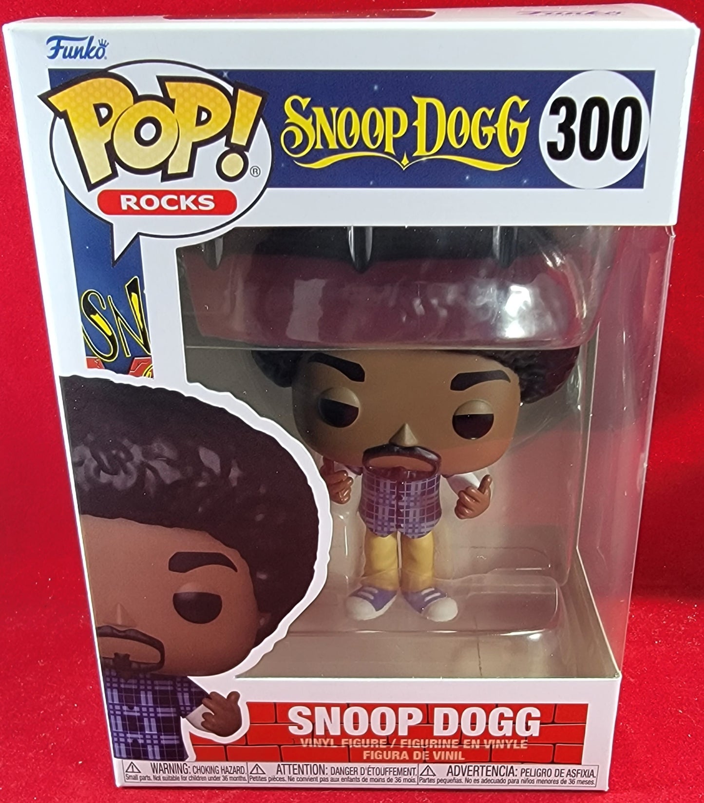 Snoop Dogg funko # 300 (nib)
brand new snoop rapper funko pop. snoop dog is in all afro glory in khakis with blue plad. pop is in near perfect condition and will be shipped in a compatible pop protector.