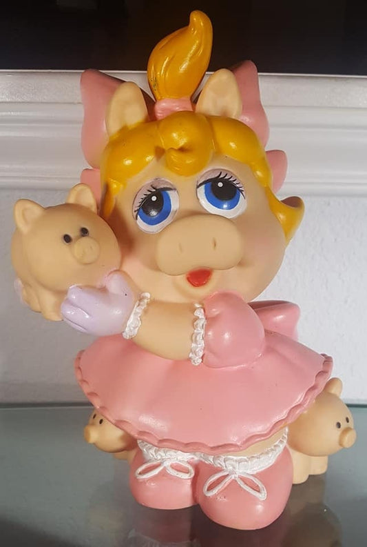 Ms Piggy bank