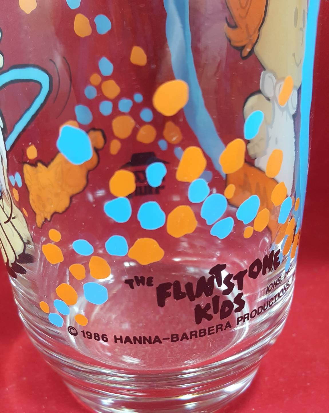 Flintstones wilma pizza hut glass 1986