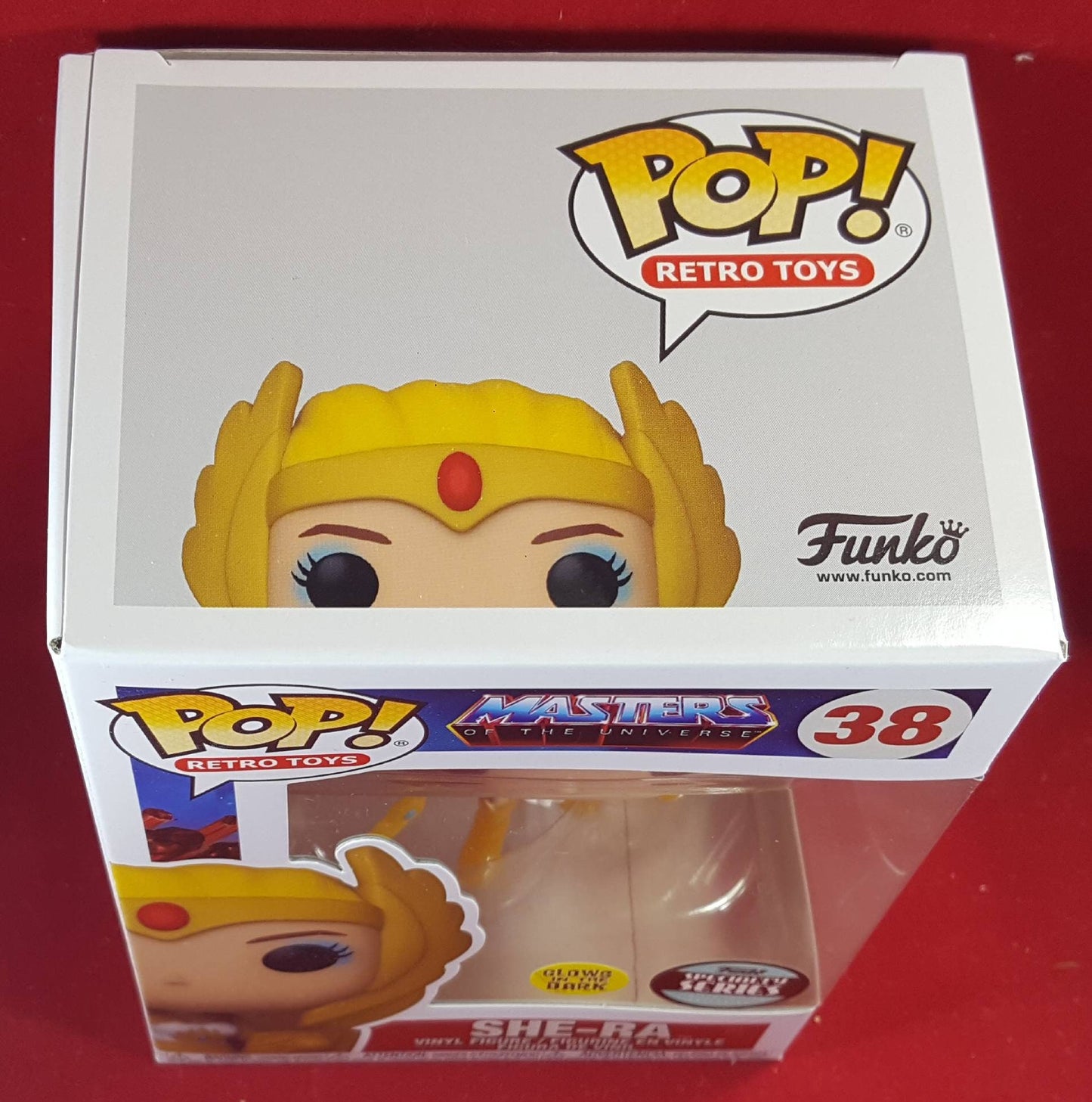She-ra glow in the dark funko # 38 (nib)