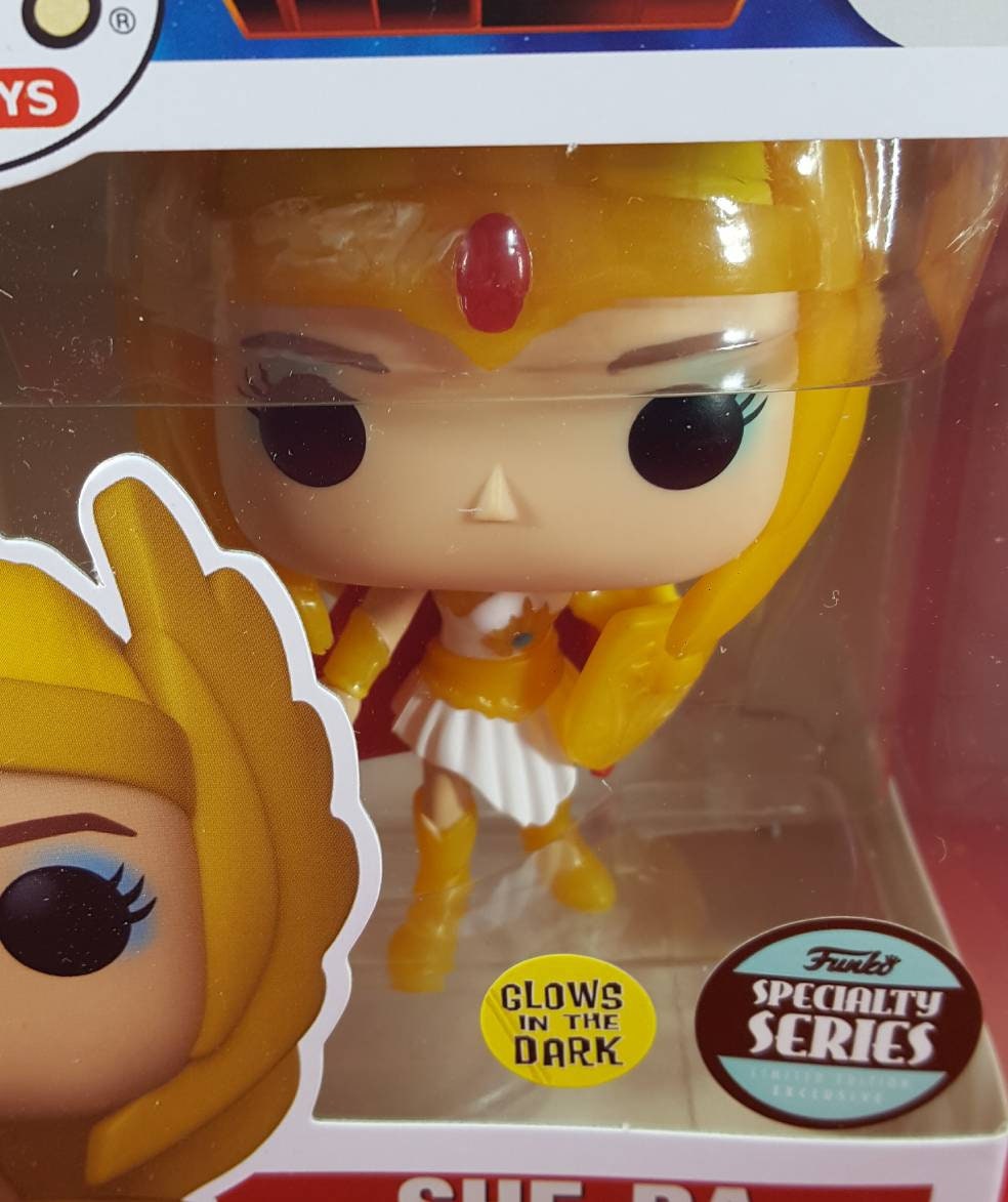 She-ra glow in the dark funko # 38 (nib)