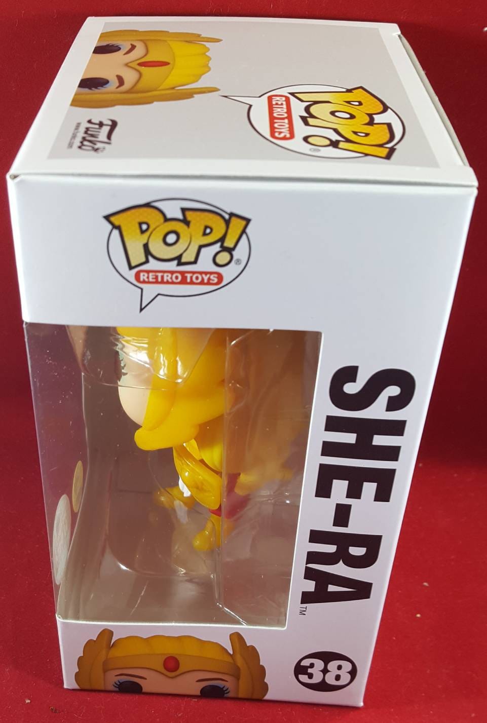 She-ra glow in the dark funko # 38 (nib)