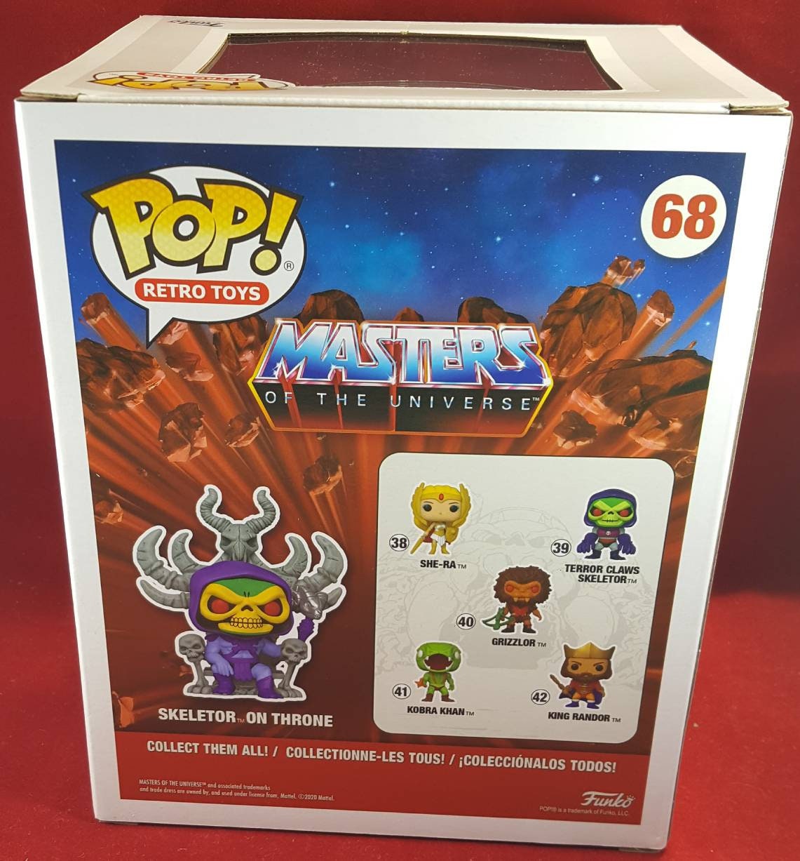 Skeletor on throne # 68 (nib) pop protector included