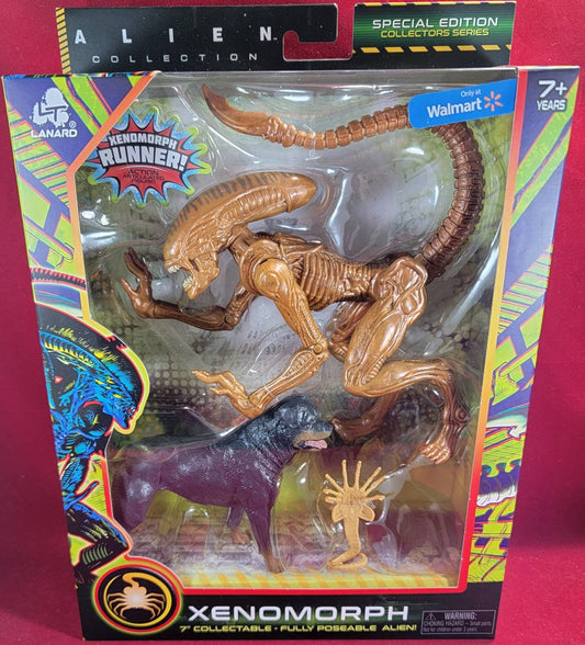 Xenomorph alien figure (nib)