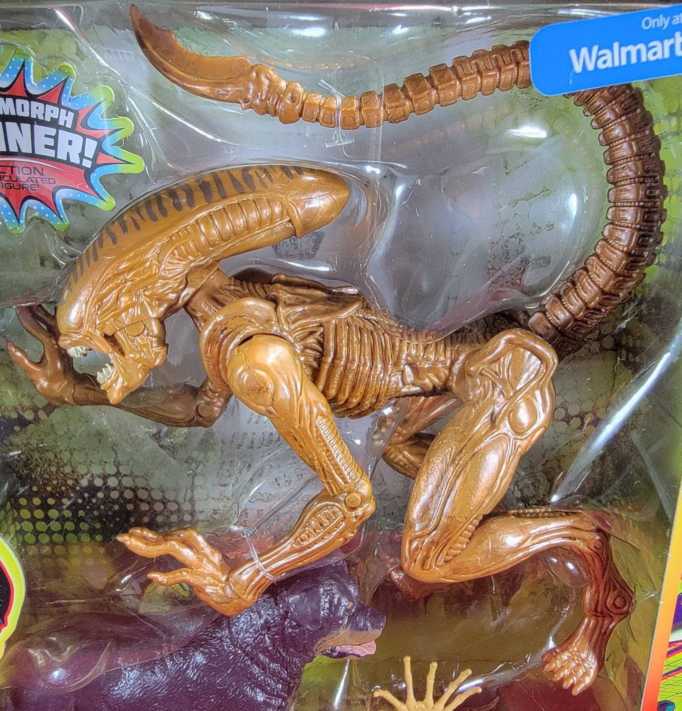 Xenomorph alien figure (nib)