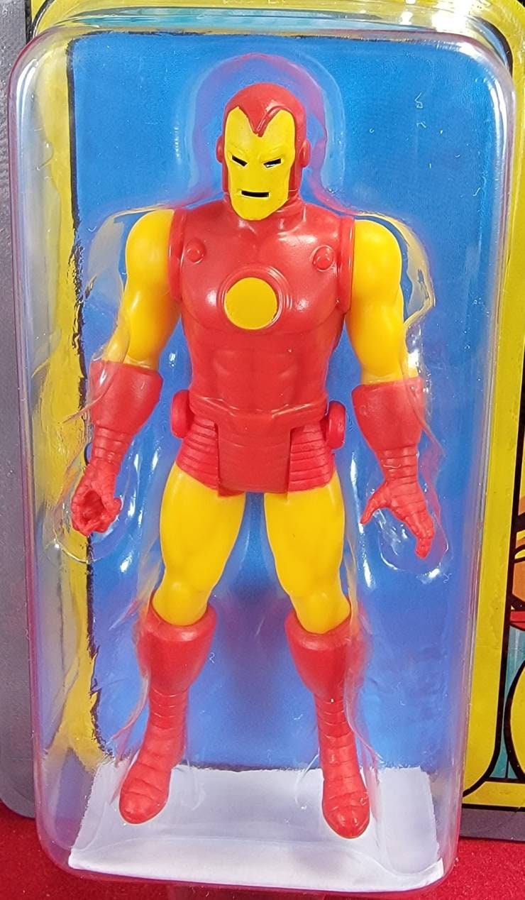 Marvel legends iron man (nib)