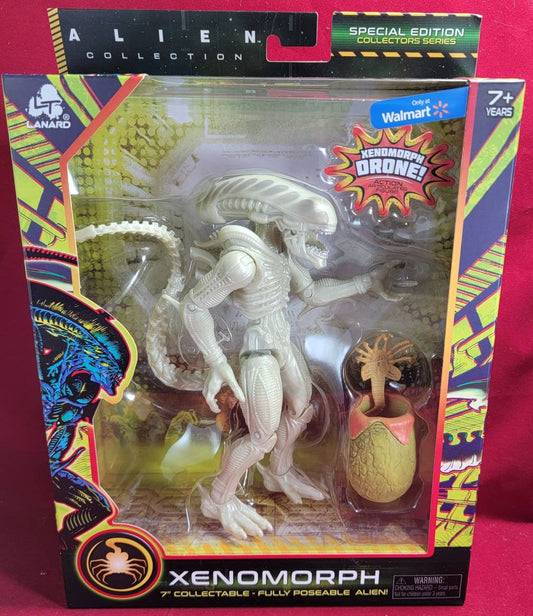 Xenomorph alien figure (nib)