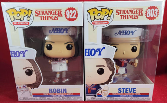 Stranger things Scoops ahoy funko set (nib)