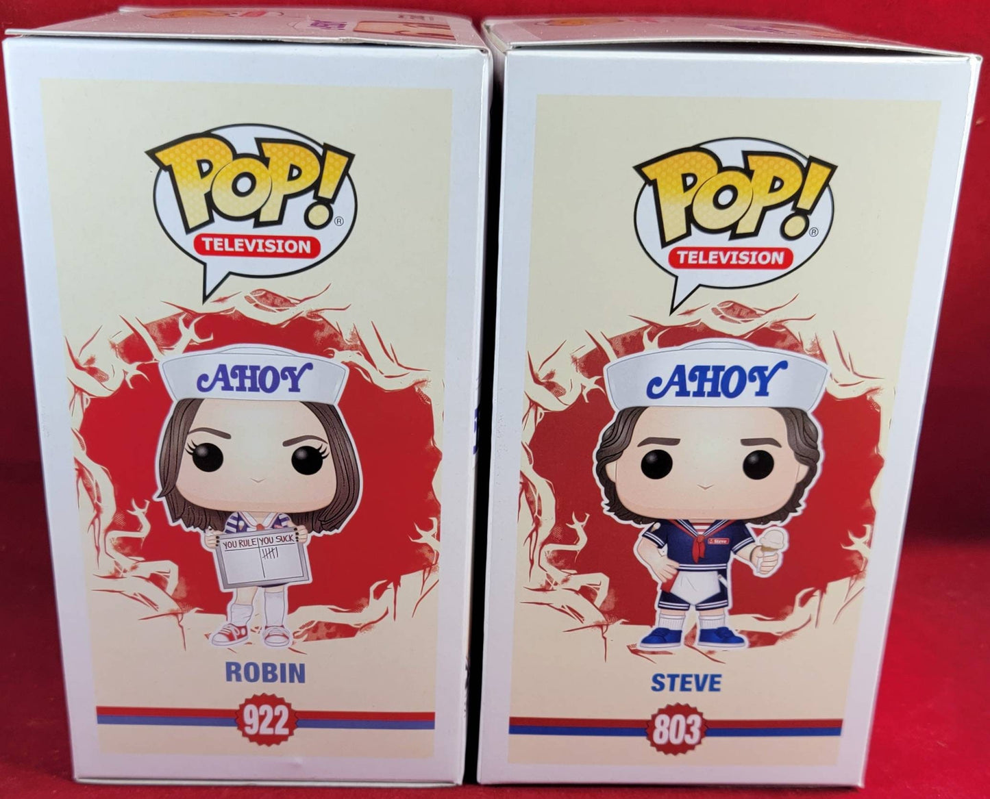 Stranger things Scoops ahoy funko set (nib)