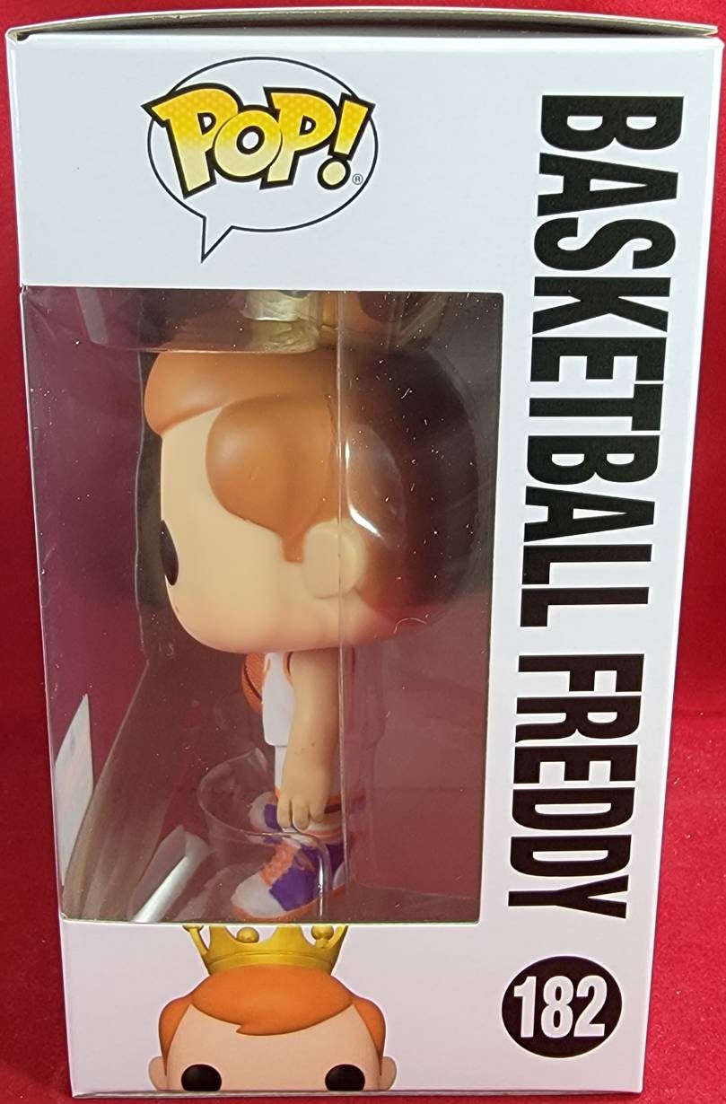 Basketball freddy limited edition # 182 (nib)