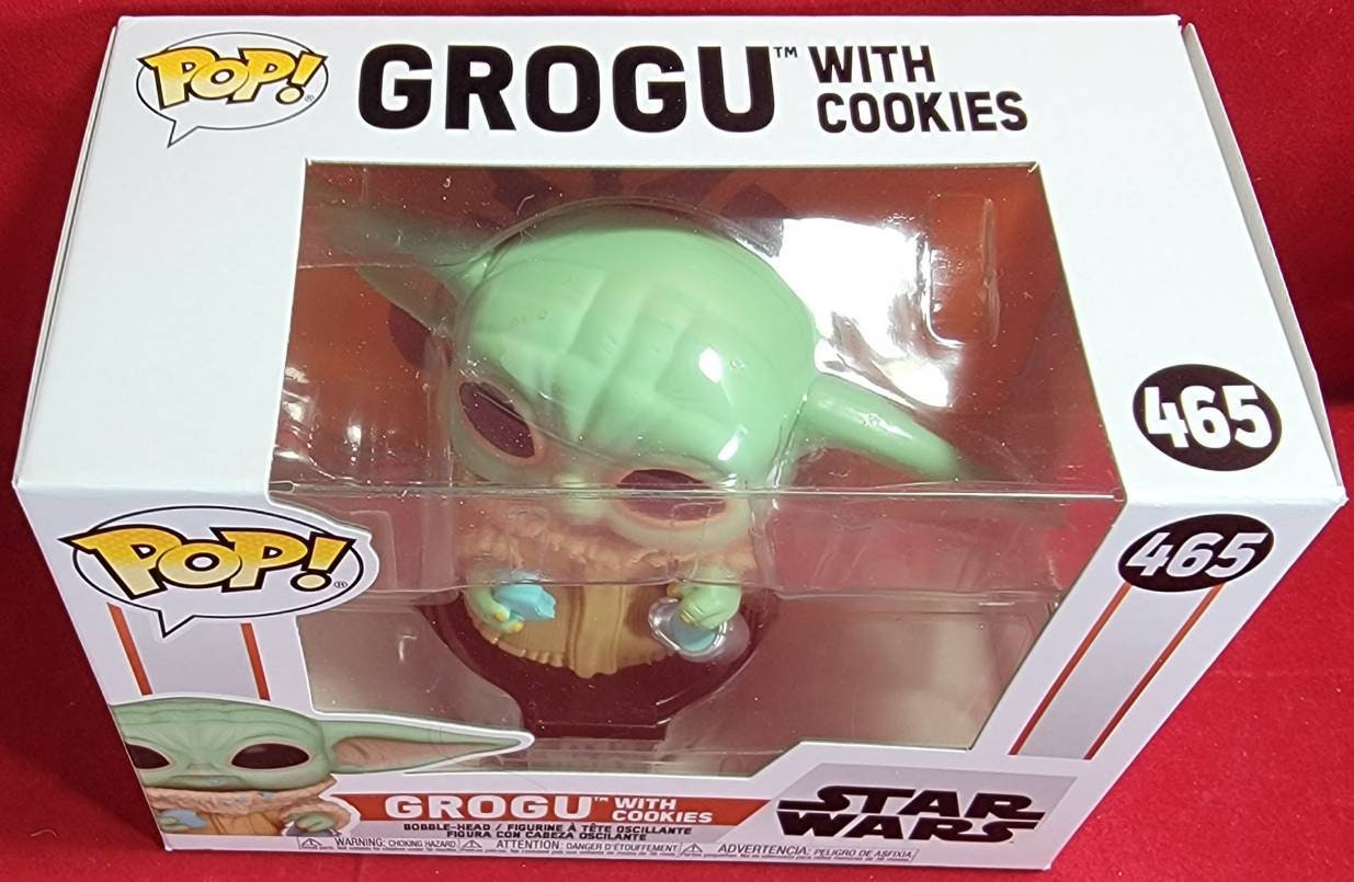 The grogu Mandolirian Funko # 465 Star Wars Pop