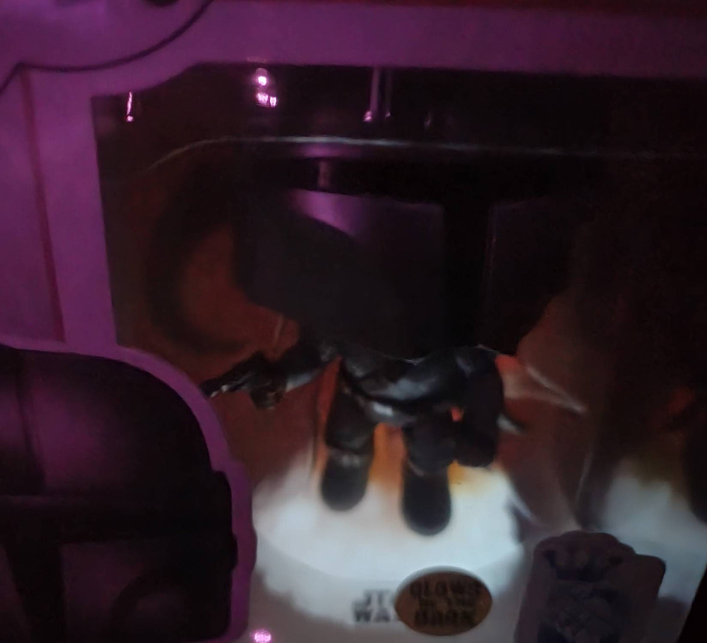 The Mandalorian fye exclusive funko # 408 (nib)