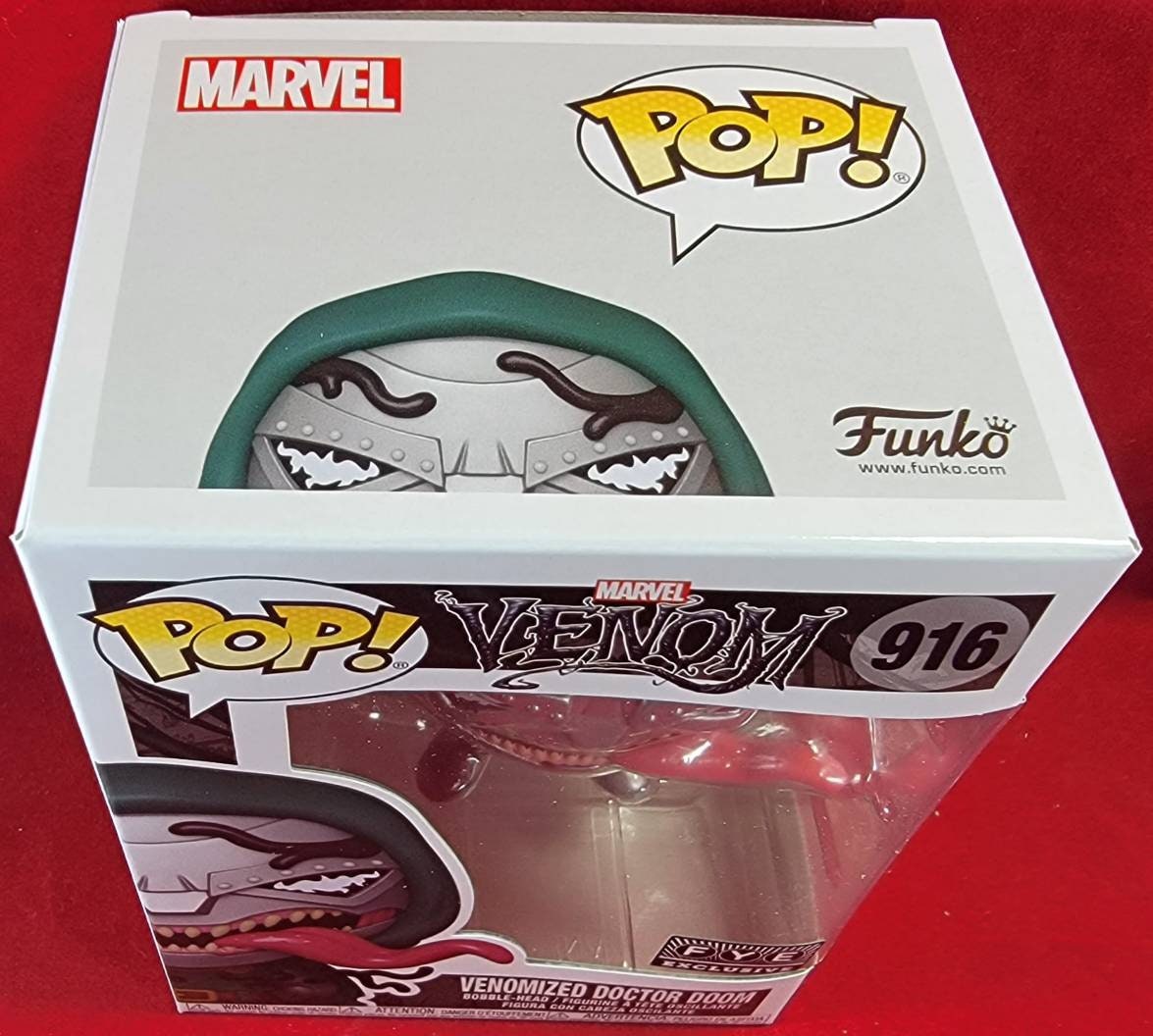 Venomized doctor doom fye exclusive funko # 916 (nib)