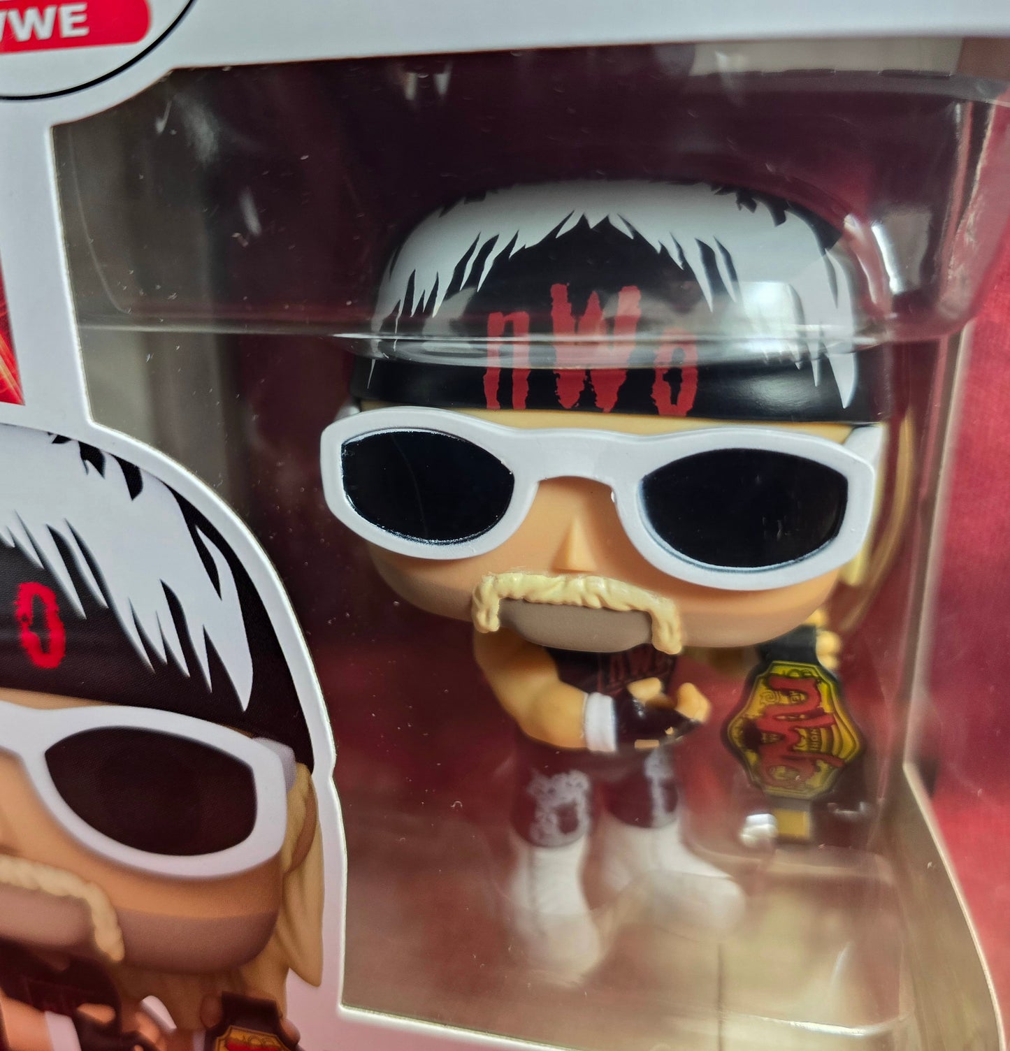 Funko Pop! WWE: Hulk Hogan Wolfpac # 167 (Nib)
With pop protector
