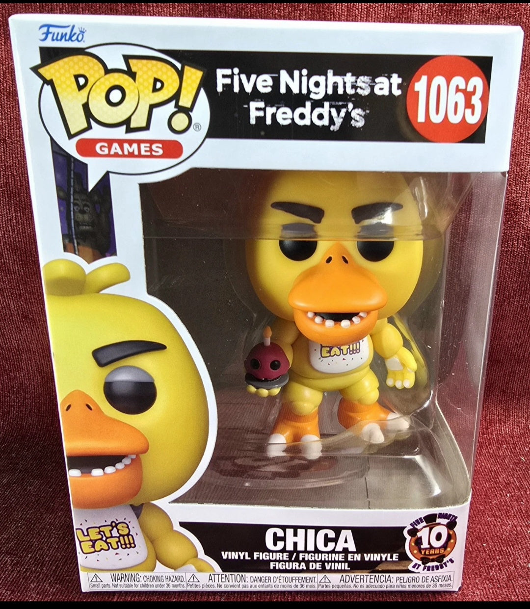 Funko Pop! Vinyl:  Chica # 1063 (Nib)
With pop protector