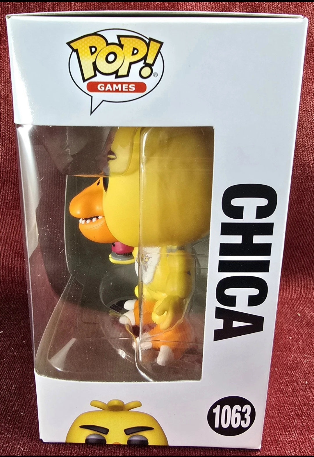 Funko Pop! Vinyl:  Chica # 1063 (Nib)
With pop protector