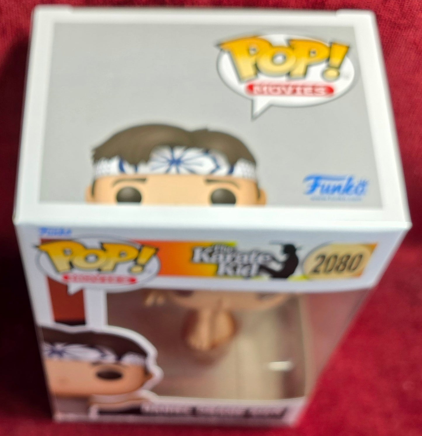 Funko Pop! Movies: Daniel Crane Kick # 2080 (Nib)
With pop protector