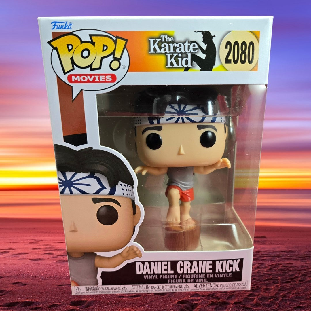 Funko Pop! Movies: Daniel Crane Kick # 2080 (Nib)
With pop protector