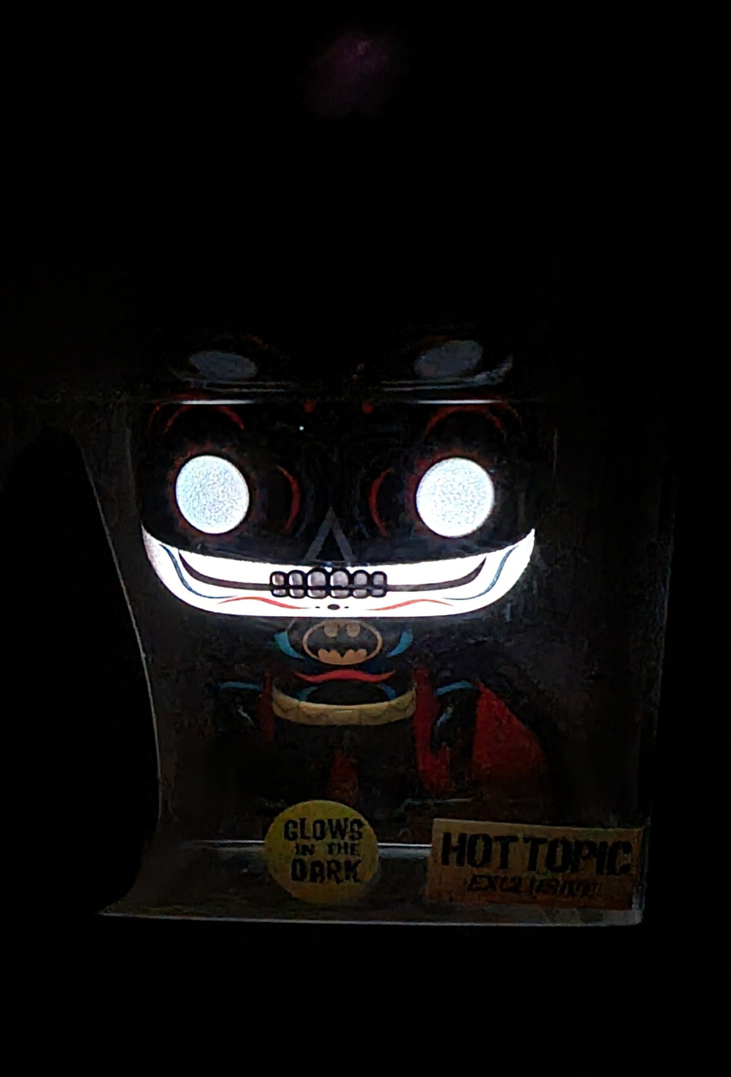 Batman hot topic exclusive funko # 409 (nib)