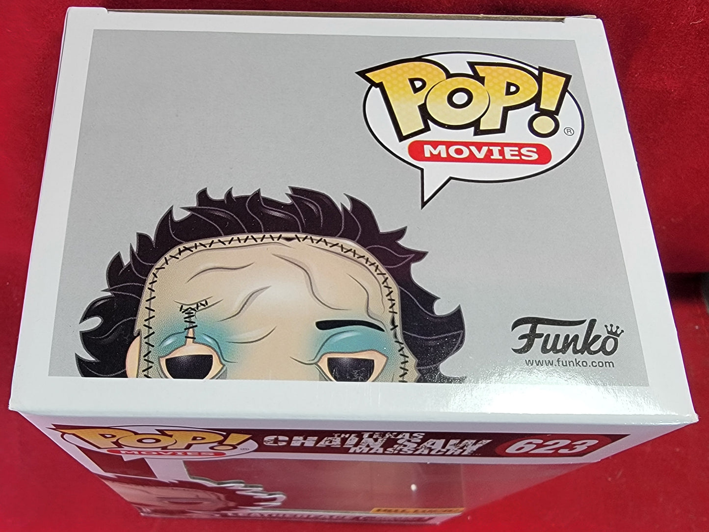 Leatherface (pretty woman mask)hot topic exclusive #623 (nib)
With pop protector