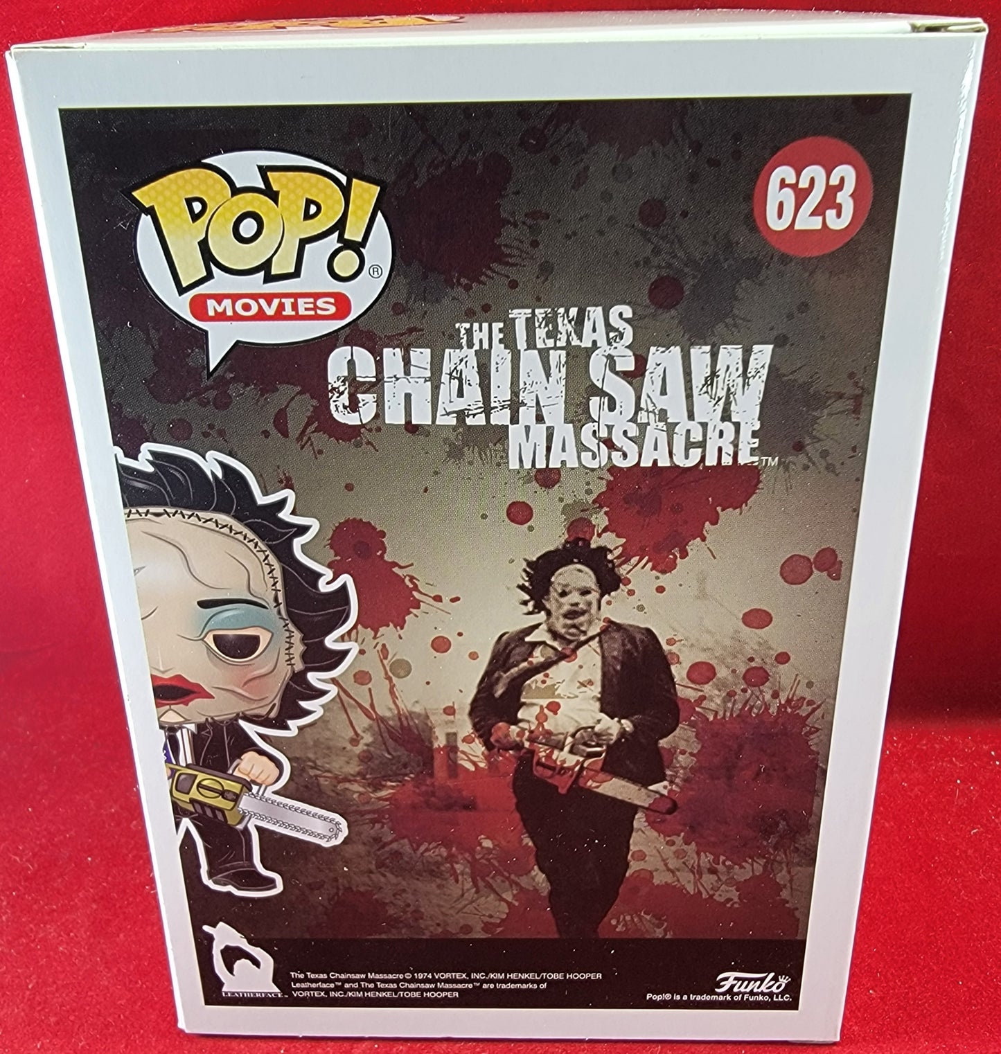 Leatherface (pretty woman mask)hot topic exclusive #623 (nib)
With pop protector