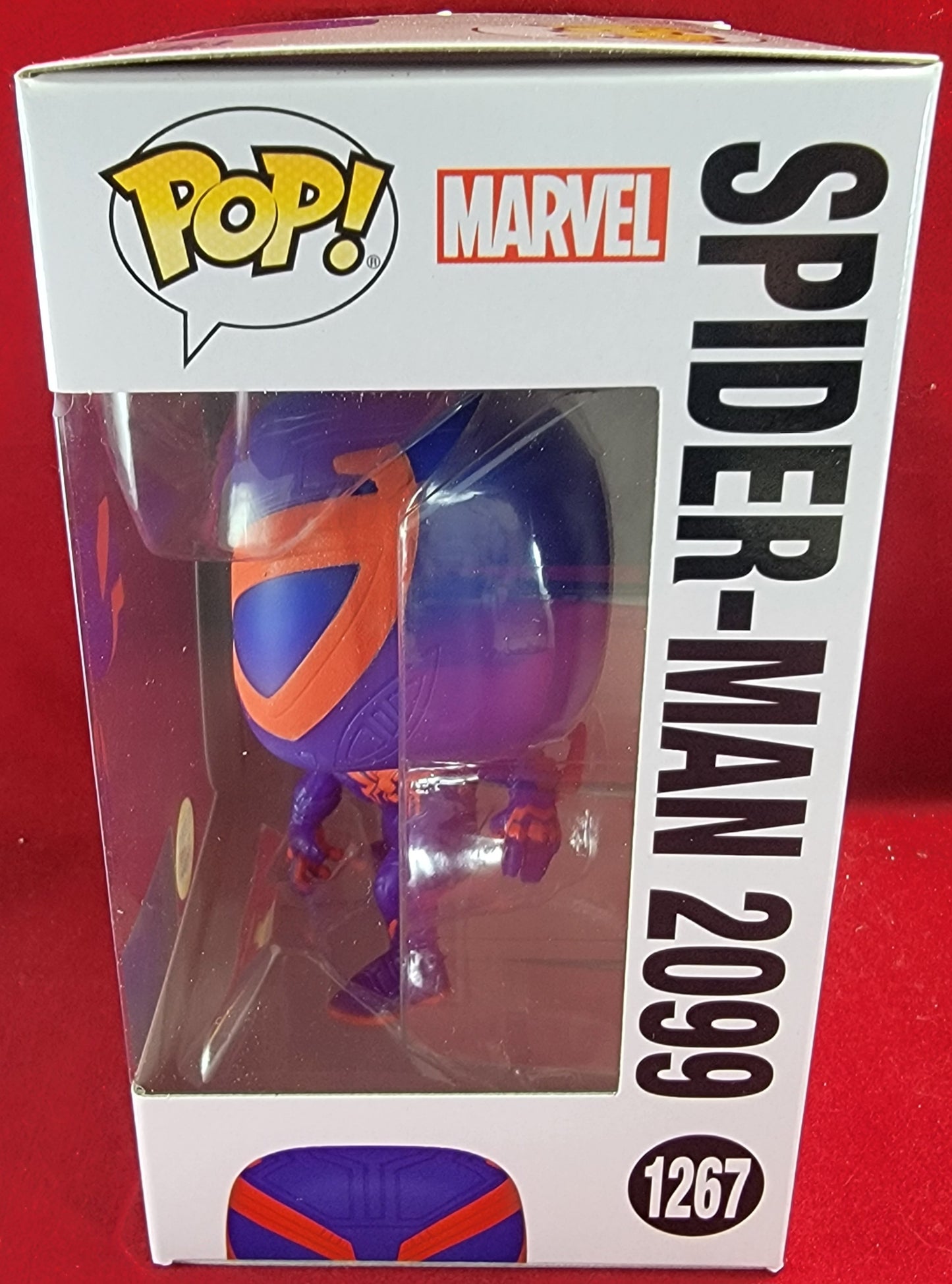 Spider-Man 2099 entertainment earth funko # 1267 (nib)
With pop protector