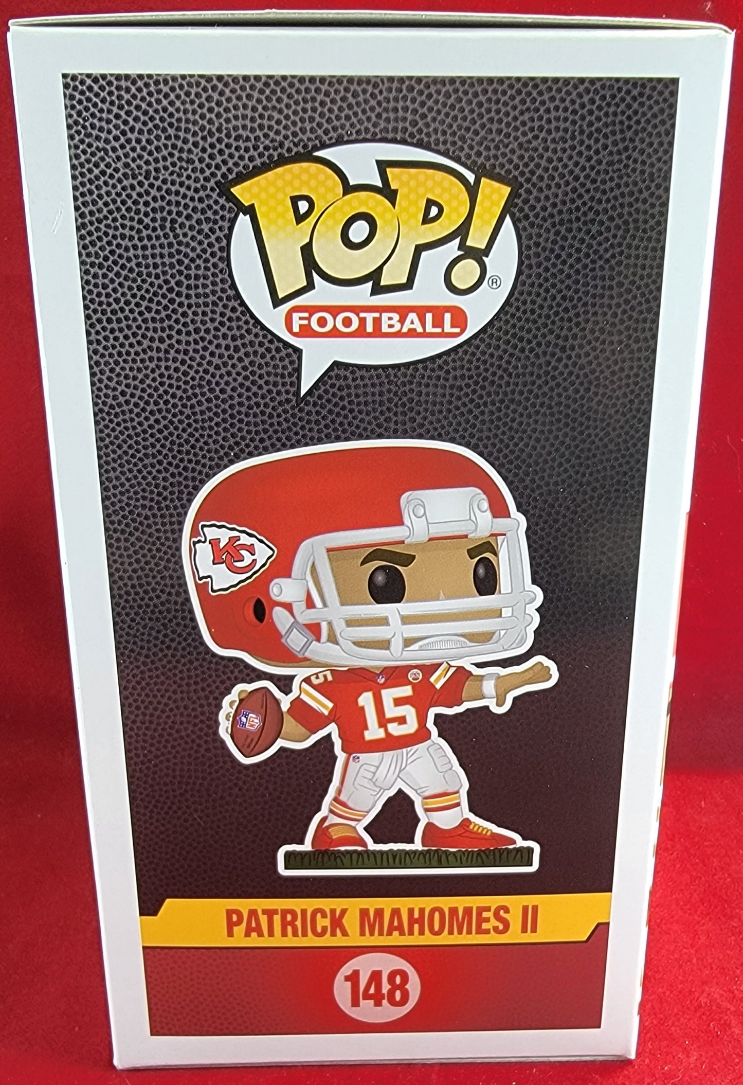 Patrick Mahomes II funko # 148 (nib)
With pop protector