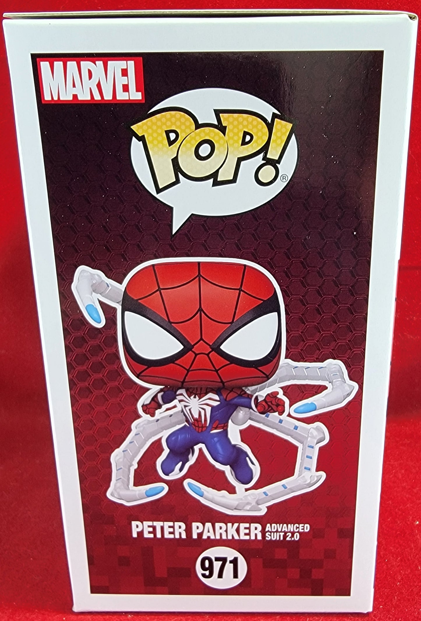 Peter Parker advanced suit 2.0 funko # 971 (nib)
With pop protector