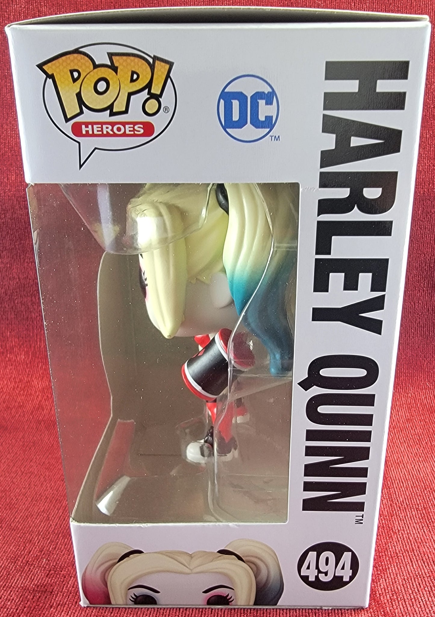 Harley quinn funko # 494 (nib)
With pop protector