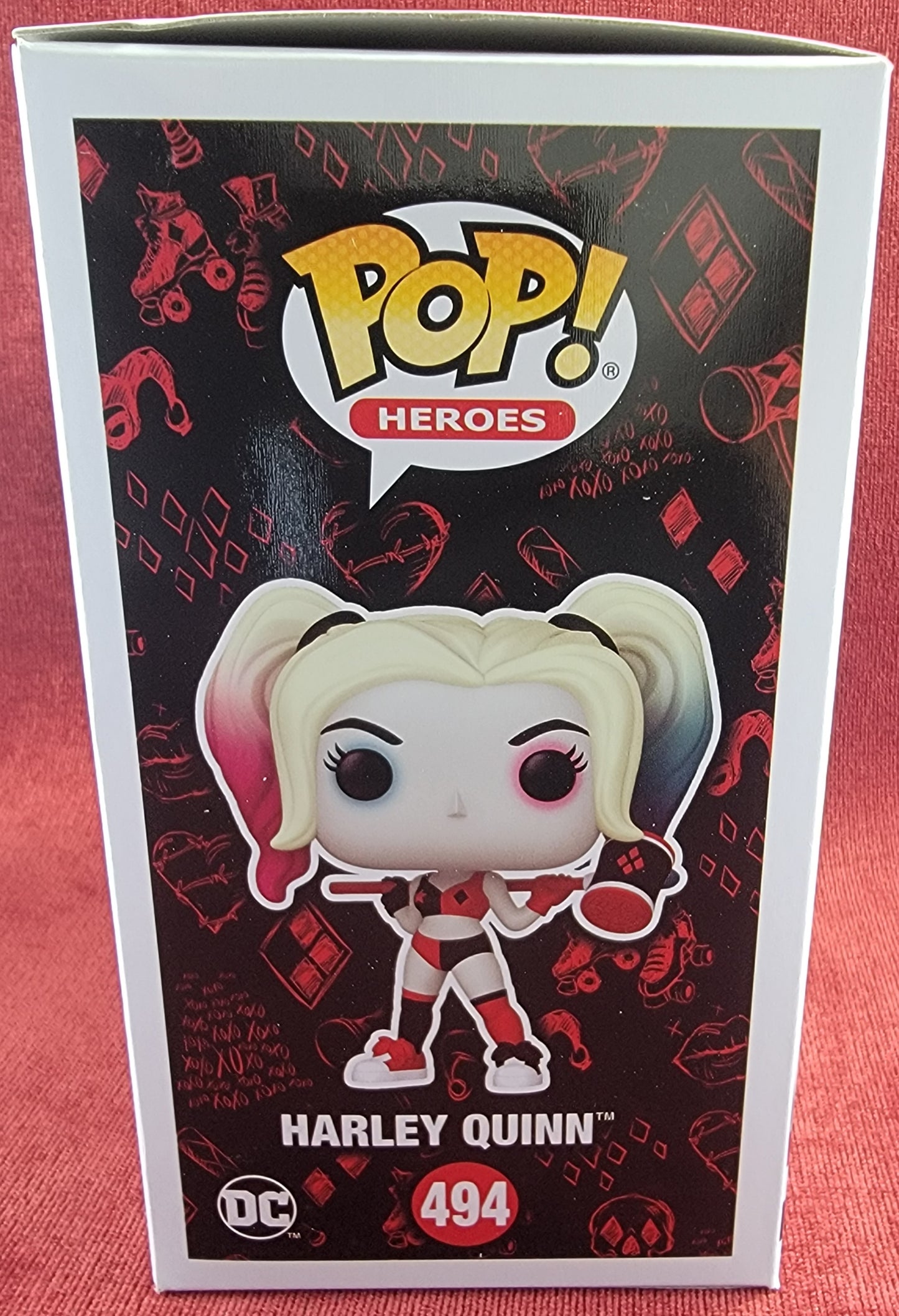 Harley quinn funko # 494 (nib)
With pop protector