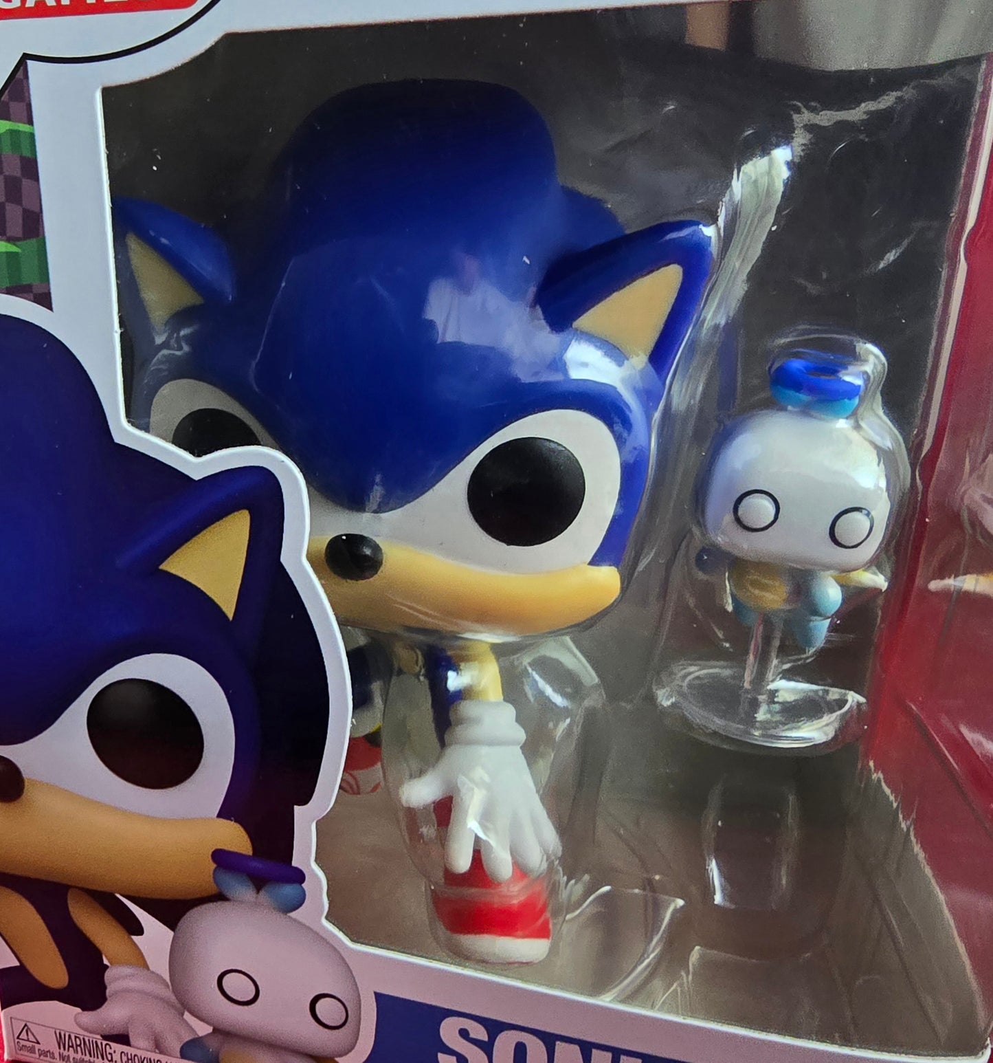 Sonic with Chao funko # 1036 (nib) With pop protector
