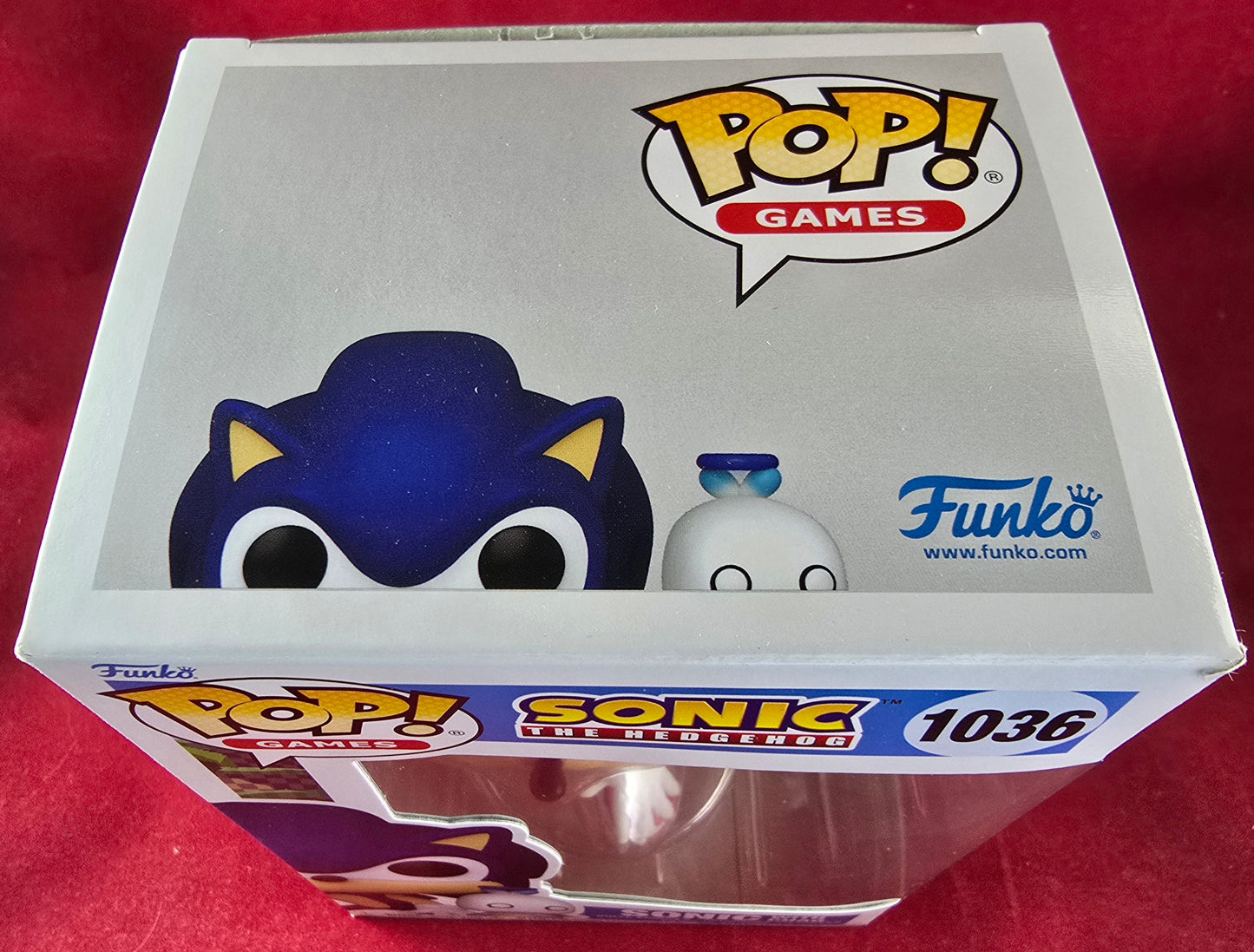 Sonic with Chao funko # 1036 (nib) With pop protector