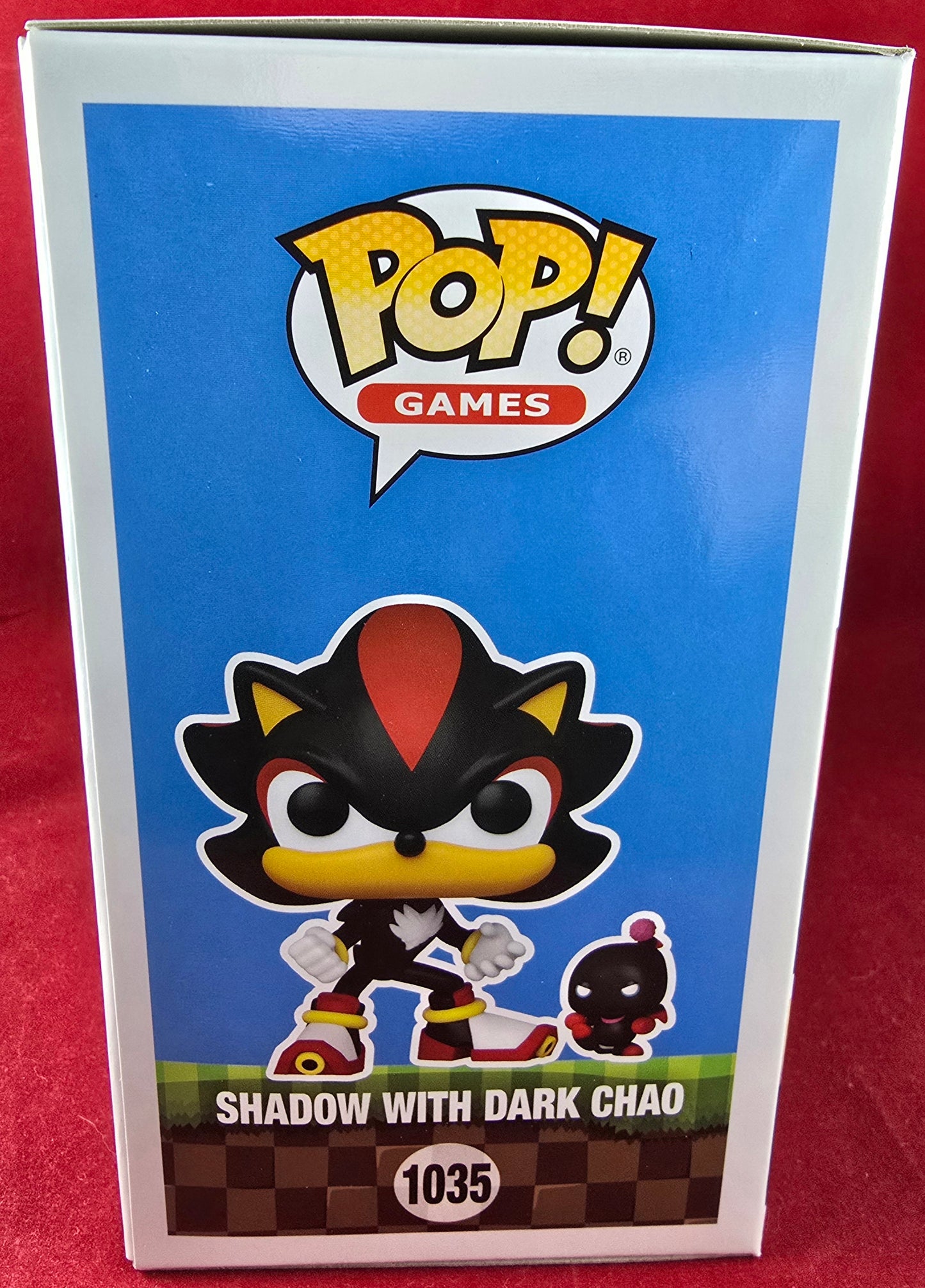 Shadow with dark chao funko # 1035 (nib) With pop protector