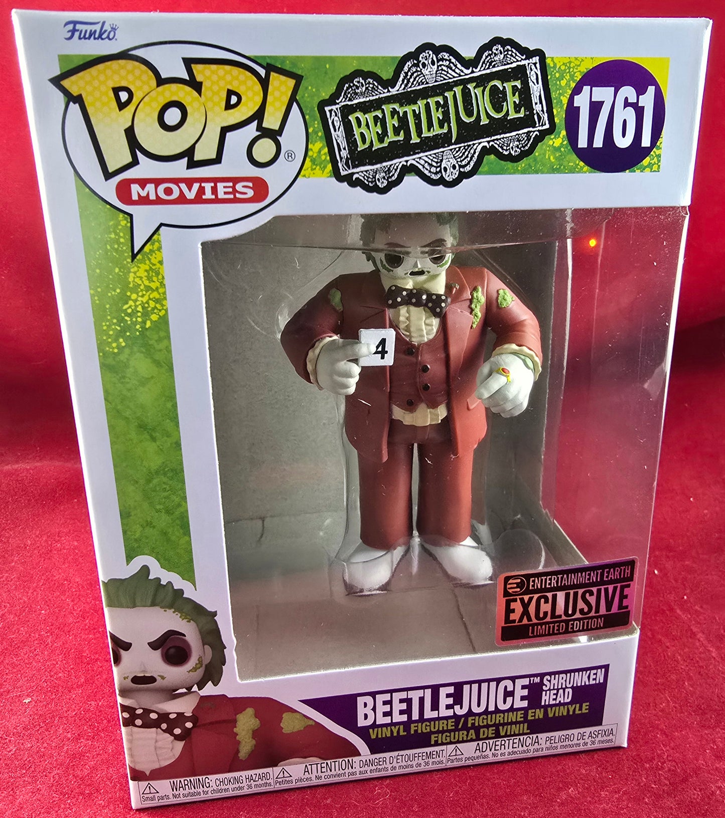 Beetlejuice with shrunken head entertainment earth exclusive funko # 1761 (nib) With pop protector