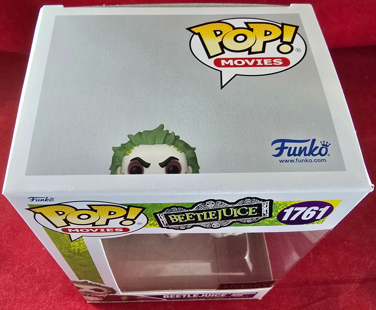 Beetlejuice with shrunken head entertainment earth exclusive funko # 1761 (nib) With pop protector