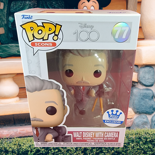 Walt disney with camera funko exclusive # 77 (nib)