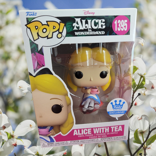Alice with tea funko exclusive # 1395 (nib) With pop protector