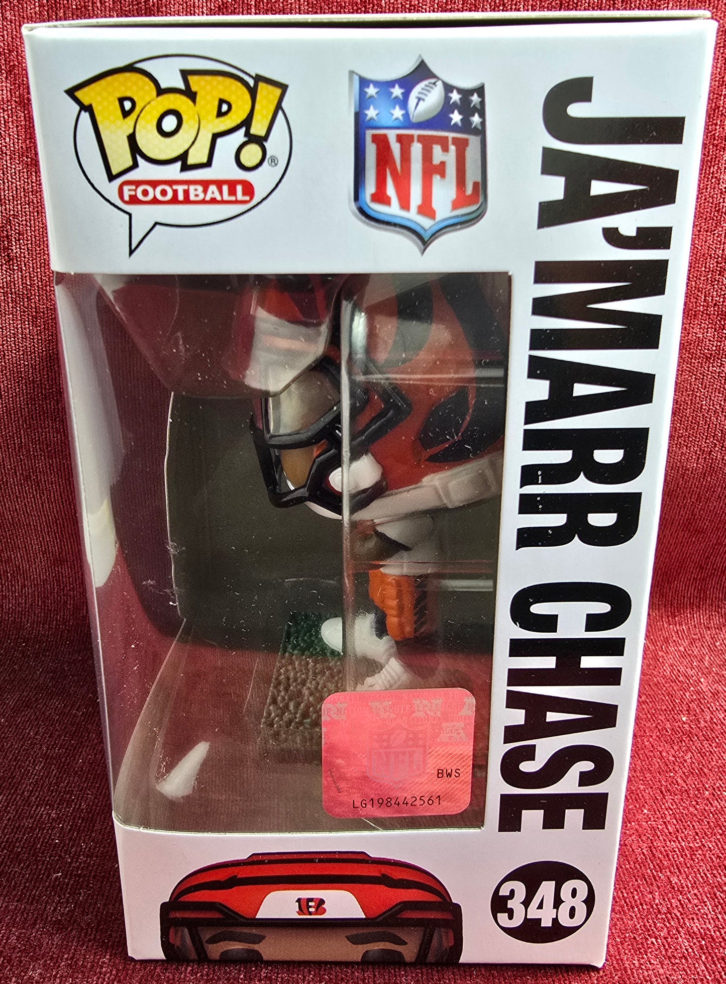 Funko POP! Football: Ja'Marr Chase # 348 (Nib)
With pop protector