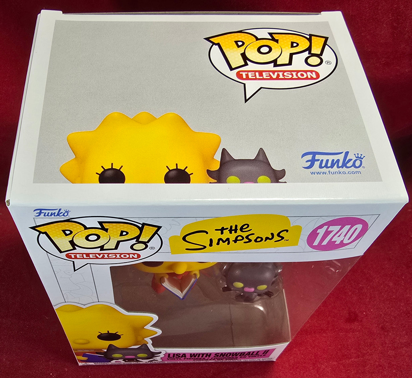 Lisa With Snowball II # 1740 (Nib)
With pop protector