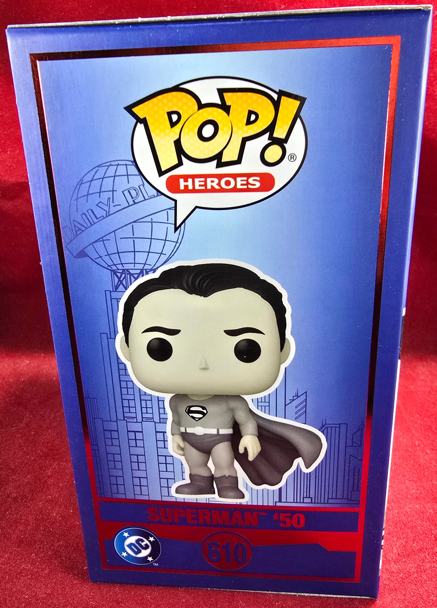 Superman '50 Funko (Nib) # 610
With pop protector