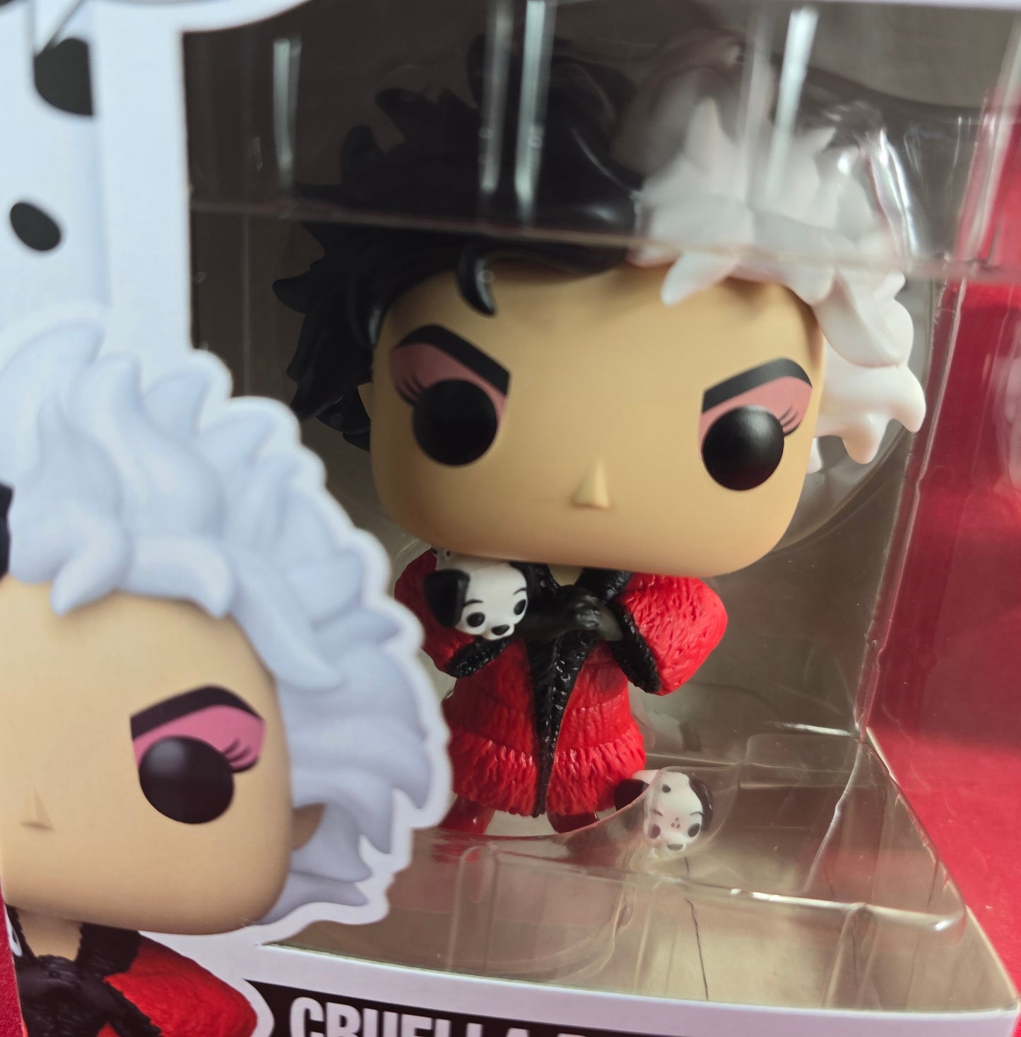 Cruella De Vil (1996) Funko # 1662 (Nib) With pop protector