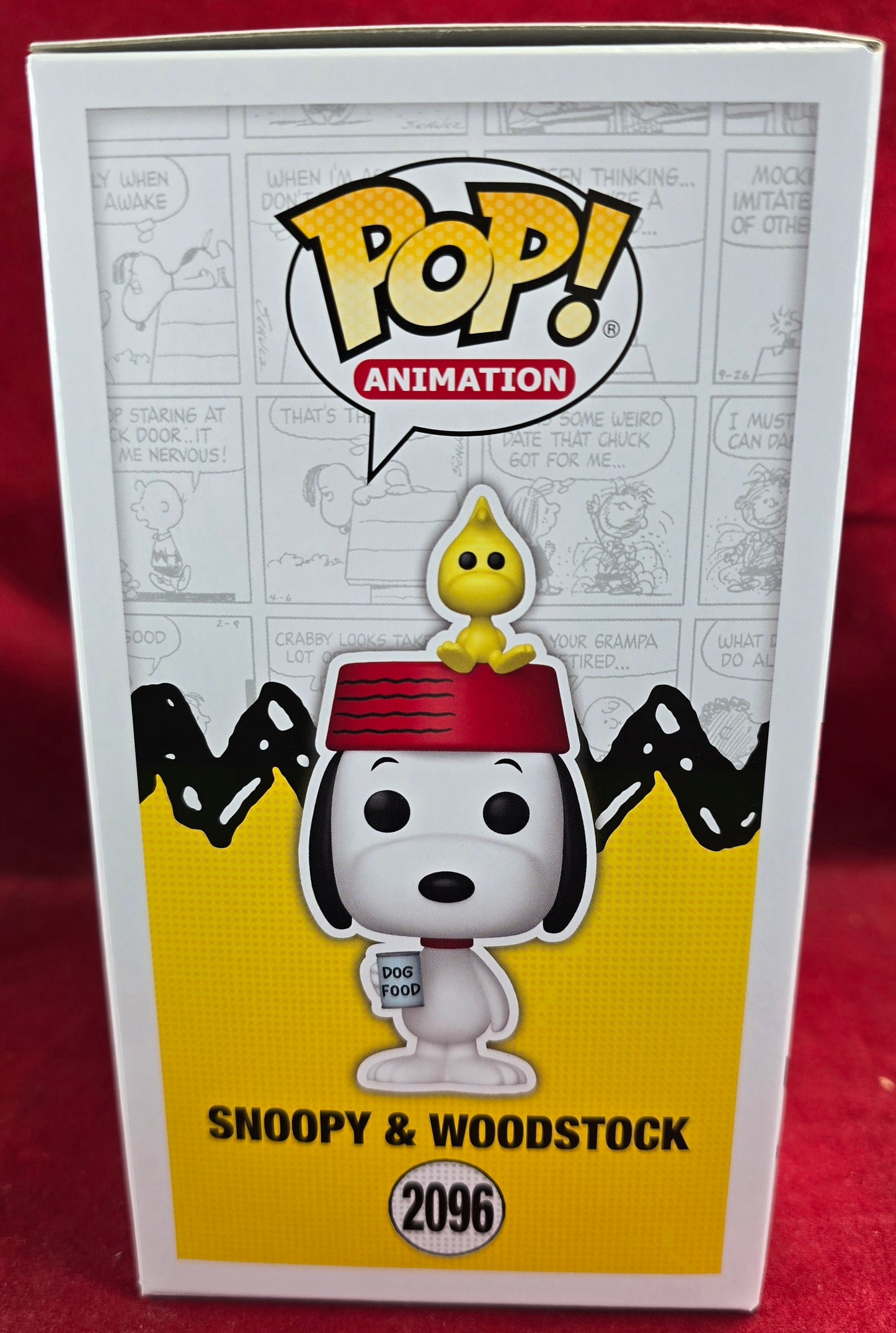 Entertainment earth exclusive Peanuts Snoopy & Woodstock Funko #2096 (Nib)
With pop protector