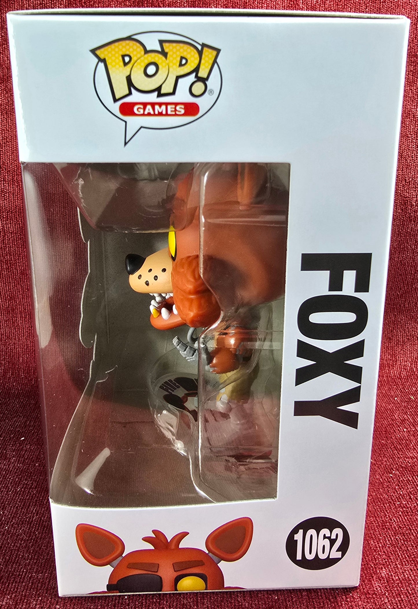 Funko Pop! Vinyl: Foxy # 1062 (Nib)
With pop protector