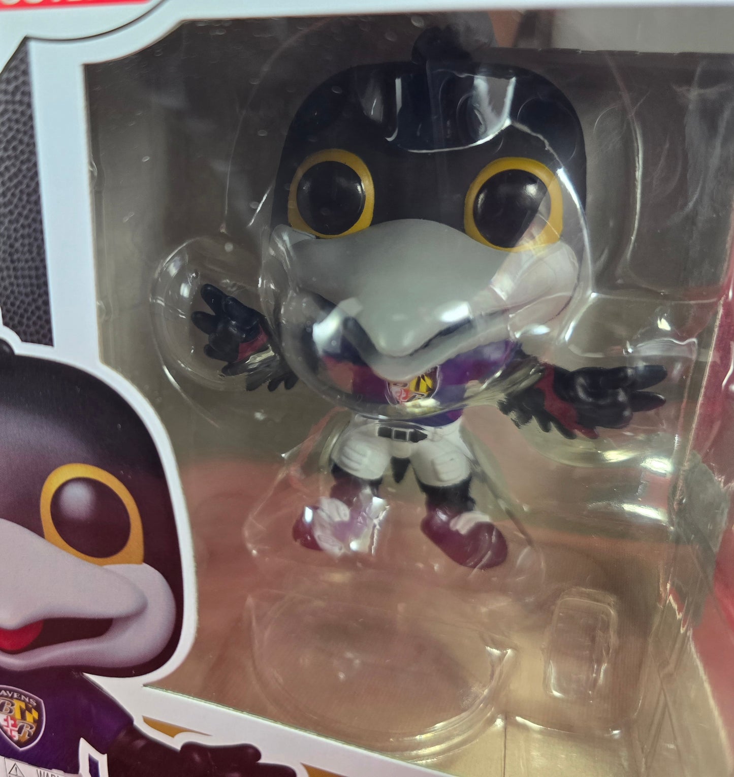 Funko! Football: Poe # 363 (Nib)
With pop protector