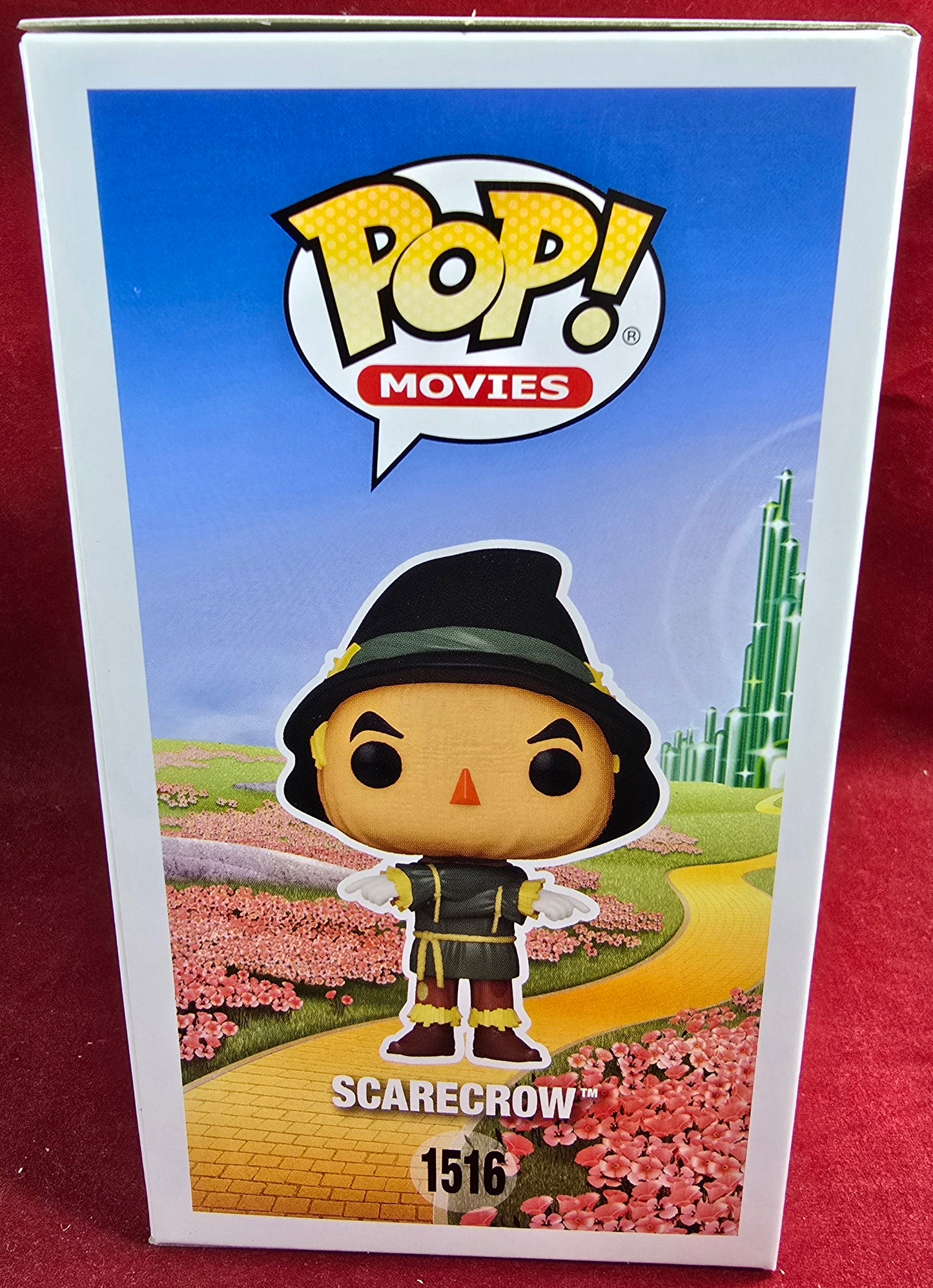 Scarecrow funko # 1516 (nib)
With pop protector