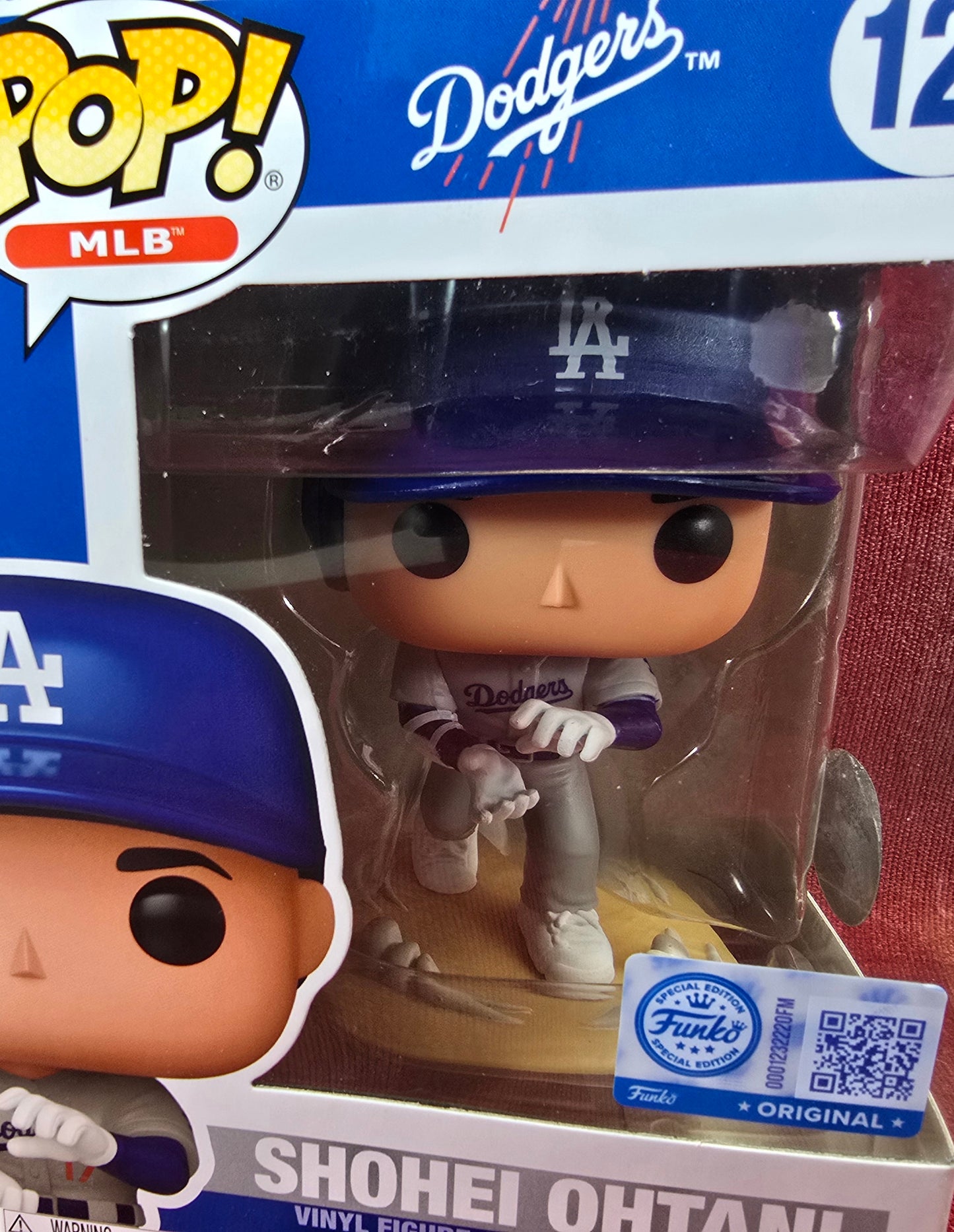 Funko Pop! Vinyl: Shohei Ohtani Exclusive Funko # 126 (Nib) 
With pop protector