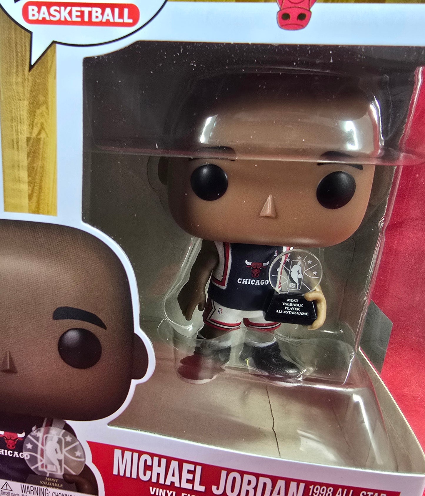 Funko POP! Vinyl: Michael Jordan # 233 (Nib) 
With pop protector