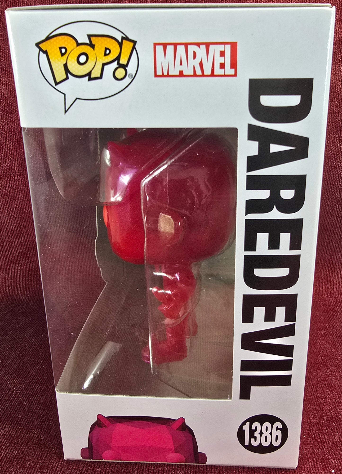 Funko Pop! Vinyl: Daredevil # 1386  (Nib)
With pop protector