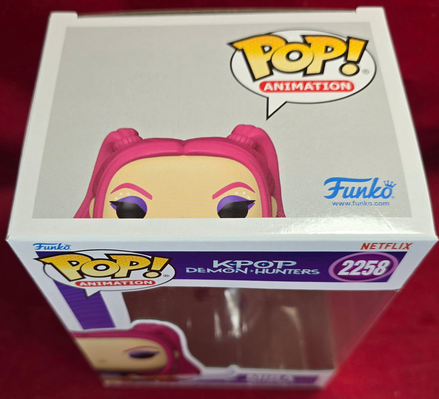 Mira Funko # 2258 (Nib)
With pop protector